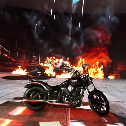 Съемки с мотоциклом на фоне огня